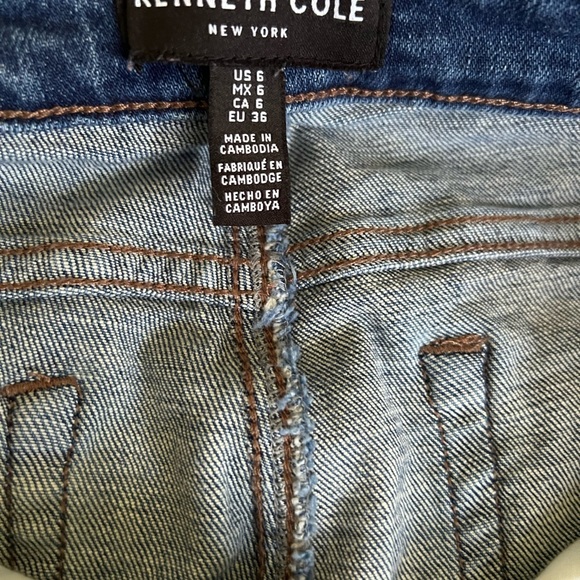 ⭐️ Firm Price ⭐️ Kenneth Cole New York Straight ankle leg jeans size 6 - Picture 2 of 6